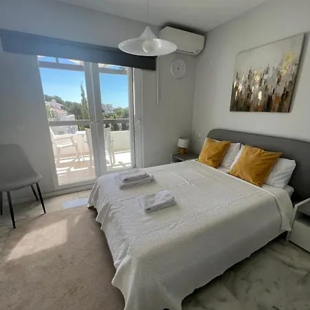 Riviera Eva Apartment